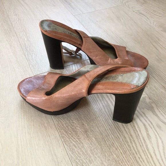 Kenneth Cole Peach Leather Slingback Open Toe Platform Wood Heels - Picture 3 of 16